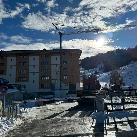 Avec Terrasse Vue Sur Piste à Praloup Uvernet